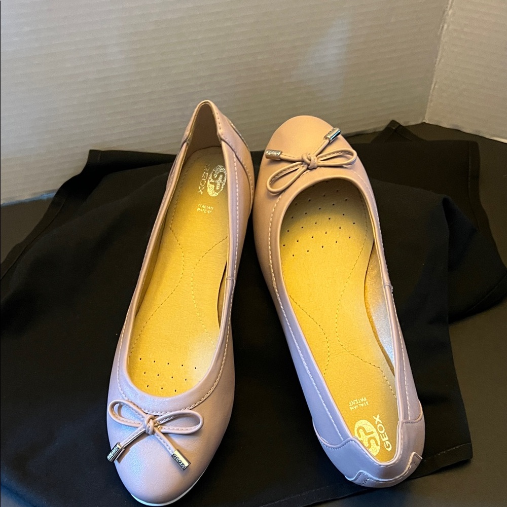 Sz 8 Geox D Charlene leather ballet flats in pink - Picture 3 of 12